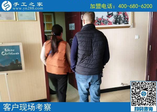 掙錢才是王道，四川內(nèi)江林女士堅(jiān)持做這個(gè)免押金手工活行嗎？