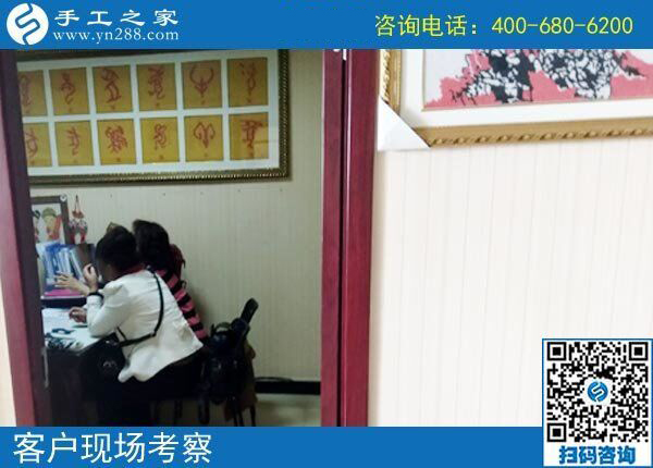 美術(shù)老師的兼職手工活，河南商丘張女士為什么選擇這樣做？