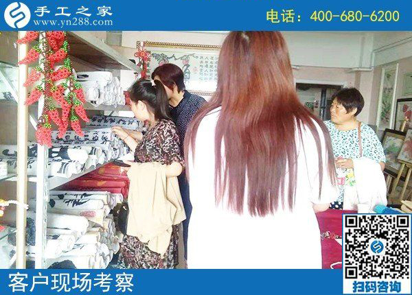 8月22日，想接正規(guī)廠家的手工活，很多人選擇這個(gè)沒有門檻的手工活，手工之家接待考察加工客戶剪影