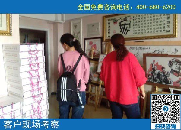 10月12日，這樣做，為了保證珠繡串珠外發(fā)手工活一直有活兒干、早結(jié)算加工費。手工之家接待考察合作加工客戶剪影