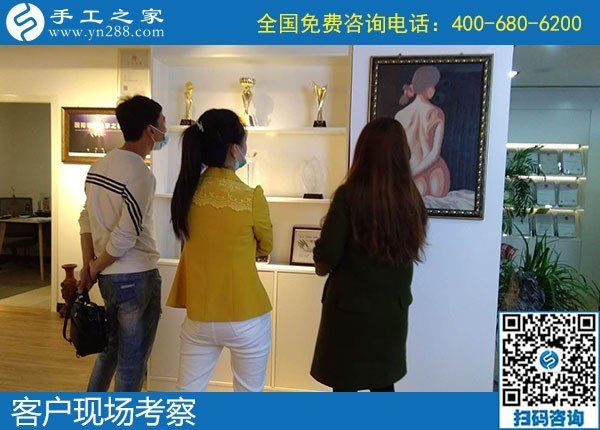 4月26日，農(nóng)村手工活加工項目、純手工活外發(fā)加工，返鄉(xiāng)農(nóng)民工的創(chuàng)業(yè)好項目就在勵志珠珠繡，手工之家接待考察合作加工客戶剪影