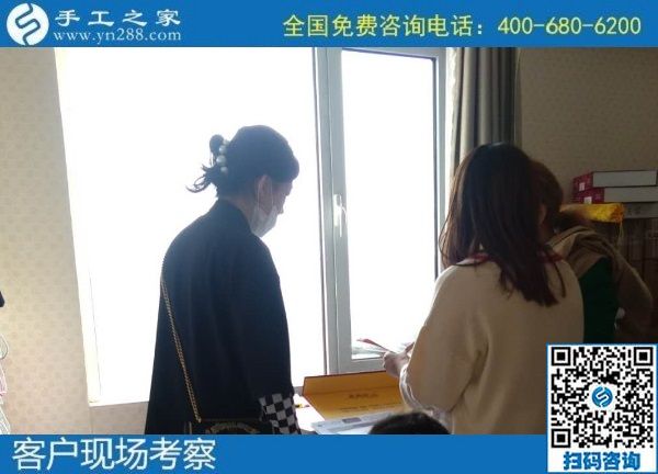 10月3日，手工活外發(fā)回收，這個可以寄到家做的手工活讓人安心在家掙錢，手工之家接待考察合作加工客戶剪影