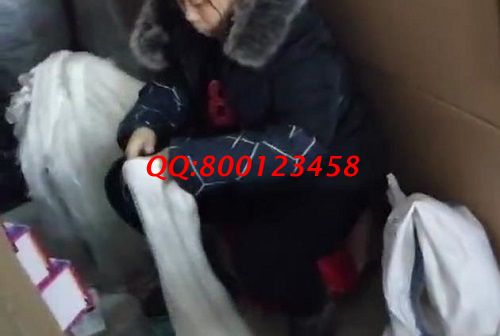 12月2日，了解珠繡手工活外發(fā)加工項(xiàng)目，安心在家做手工活加工掙錢，手工之家材料倉庫日常備貨發(fā)貨剪影(圖3)