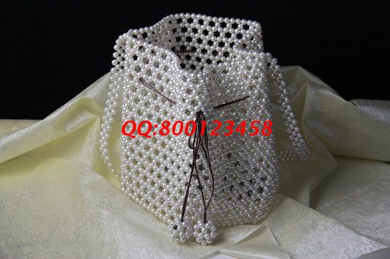 2月27日，正規(guī)供料的手工活，拿回家做的手工活就在這里，勵(lì)志珠珠繡純手工產(chǎn)品展示