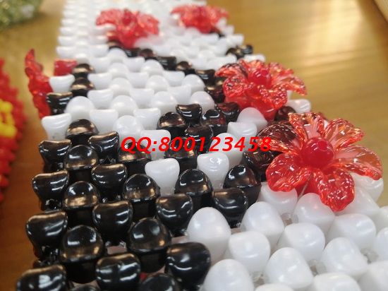 4月21日，可以寄到家做的手工活，加工手工活掙錢，要有收益，產(chǎn)品質(zhì)量很重要，手工之家這樣來保證，圖為勵(lì)志珠珠繡串珠手工產(chǎn)品實(shí)拍