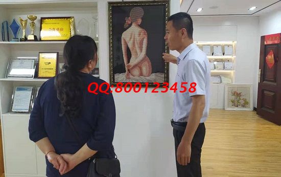 6月5日，正規(guī)外發(fā)手工活，拿回家做的手工活，來手工之家找勵志珠珠繡的人越來越多，手工之家接待考察加工客戶剪影