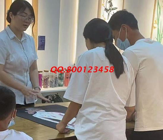 7月18日，可以帶回家做的手工活，足不出戶掙錢，就選長期穩(wěn)定的勵志珠珠繡，手工之家接待考察合作加工客戶剪影
