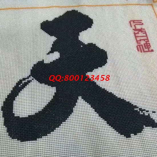 9月3日，做好珠繡外發(fā)手工活，在家做手工活掙錢，加工人員要做到這幾點。圖為勵志珠珠繡成品細節(jié)實拍