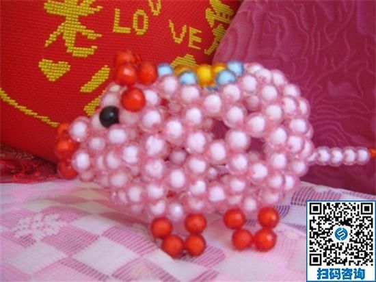 拿回家做的手工活，寶媽做立體串珠手工活，時(shí)尚環(huán)保，時(shí)間自由