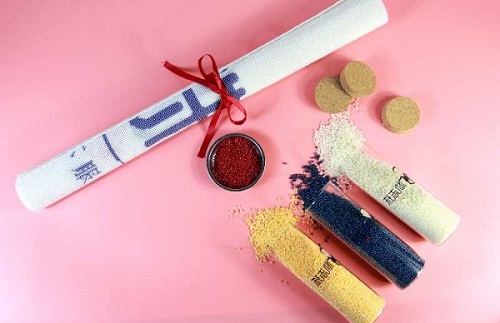 用責(zé)任和愛心，幫更多的人居家手工掙錢 --- --- 記手工之家優(yōu)秀合作伙伴云南楊女士