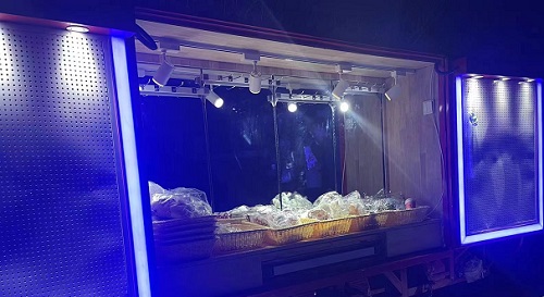 體驗(yàn)，是手工之家移動(dòng)潮品店受歡迎的原因之一