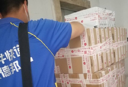 手工活外發(fā)加工正規(guī)廠家直接發(fā)貨，手工之家發(fā)送的材料每次一樣嗎？