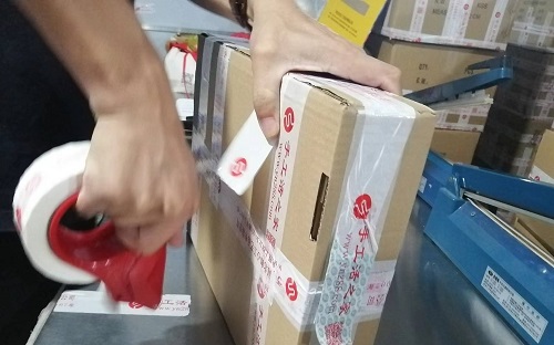 手工活外發(fā)加工正規(guī)廠家直接發(fā)貨，手工之家發(fā)送的材料每次一樣嗎？