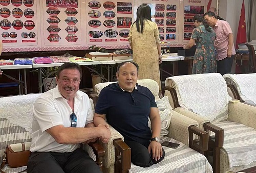 開辟國內(nèi)國際銷售新市場(chǎng)，手工之家一直在路上 ------ 記手工之家參加“文化出?！鄙虅?wù)洽談