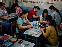 不起眼的小生意，家里開純手工加工廠極簡(jiǎn)創(chuàng)業(yè)，在鄉(xiāng)鎮(zhèn)、農(nóng)村很有搞頭