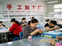 不服不行，有這幾方面的原因，就知道男人開辦手工加工廠為什么收入那么好？