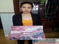 可兼職手工活，廣東珠海上班族梁女士業(yè)余時間做手工活珠繡增加收入