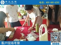 8月22日，想接正規(guī)廠家的手工活，很多人選擇這個沒有門檻的手工活，手工之家接待考察加工客戶剪影