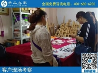 拎著勵志珠珠繡去送禮，河北滄州白女士給娘家人帶來就業(yè)增收的好項目