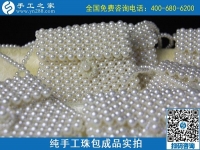 10月13日，手工活代理加工項目，手工活拿回家做，做這里的外發(fā)手工活就對了，手工之家純手工珠包成品實拍