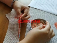 長期穩(wěn)定、簡(jiǎn)單好做，這個(gè)拿回家做的手工活很適合在家加工