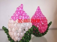 8月10日，就業(yè)創(chuàng)業(yè)好項(xiàng)目，拿回家做的手工活，手工之家的手工活代理加工項(xiàng)目很受大家的歡迎，圖為勵(lì)志珠珠繡串珠產(chǎn)品實(shí)拍
