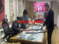 9月24日，在家做什么手工活放心，這個(gè)手工活外發(fā)加工企業(yè)的珠繡手工是個(gè)好選擇，圖為手工之家接待考察合作加工客戶剪影