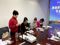 這里的手工活可以拿回家做，在家掙錢不是夢