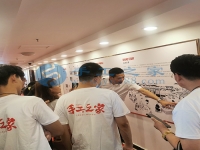 手工之家為大眾提供平等就業(yè)，男女老少都可以在家做手工活掙錢